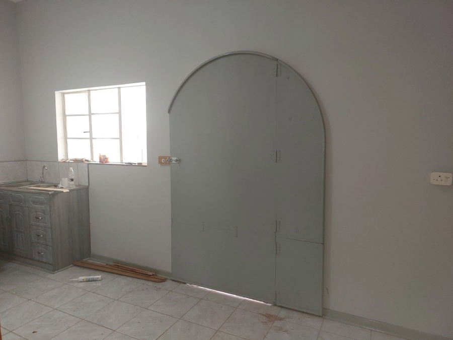 To Let Commercial Property for Rent in Kroonstad Central Free State
